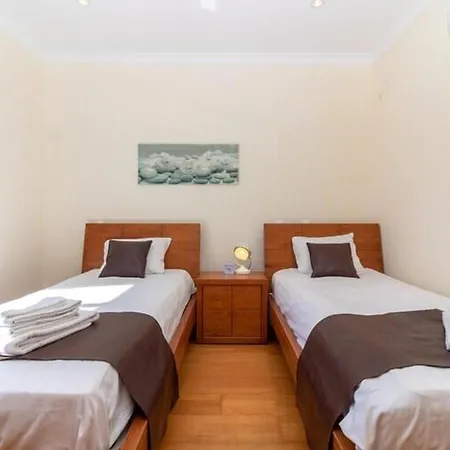 Apartment Moradia De Luxo Com Piscina Privada Aquecida Praia Sao Rafael *